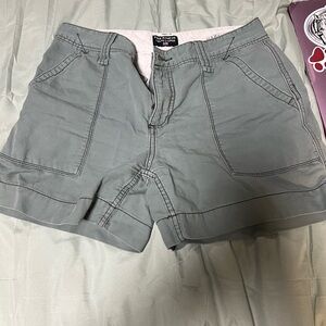Women’s cargo shorts